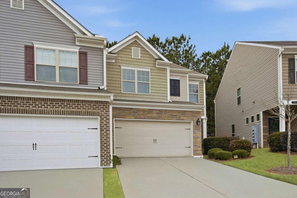 Photo of 1532 Brookmere Way, Cumming, GA 30040 (MLS # 10697983)