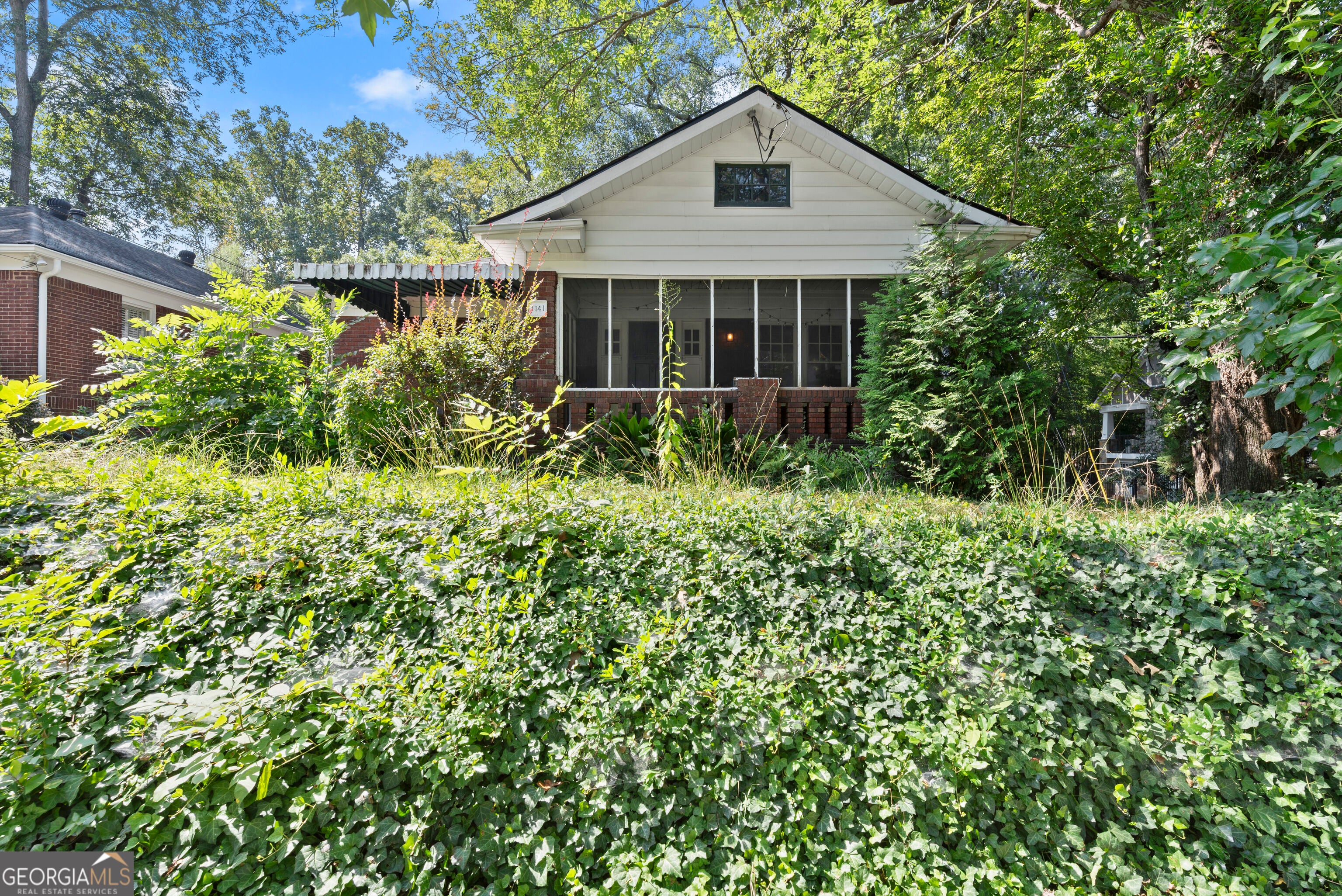 1141 Rosedale DR NE