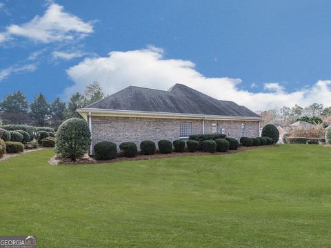 A home in Calhoun