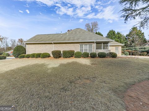 A home in Calhoun