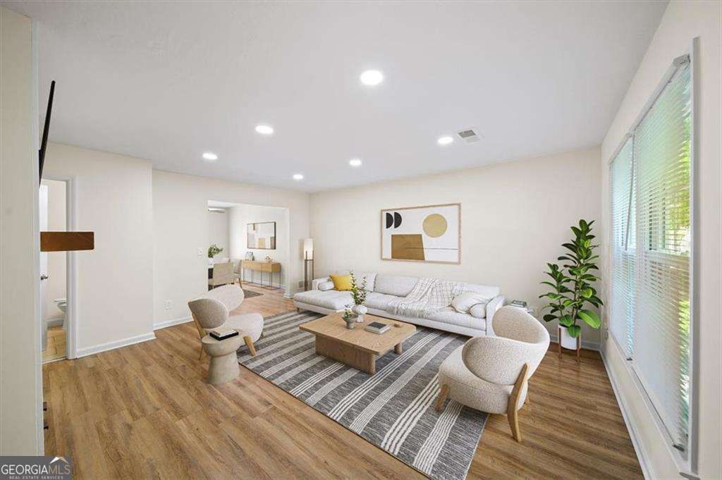 Photo of 238 Chads Ford Way, Roswell, GA 30076 (MLS # 10664403)