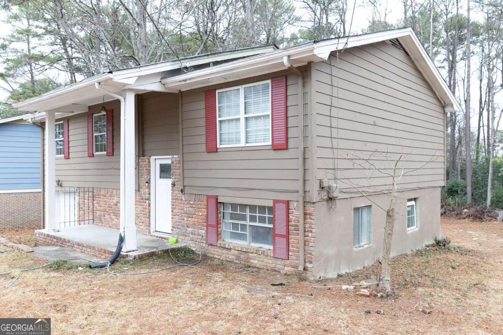 Photo of 6540 Connell Road, South Fulton, GA 30349 (MLS # 10741328)