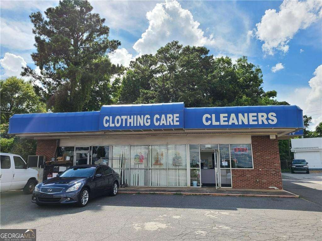 Photo of 2431 Kennesaw Due West Road NW, Kennesaw, GA 30152 (MLS # 10790881)