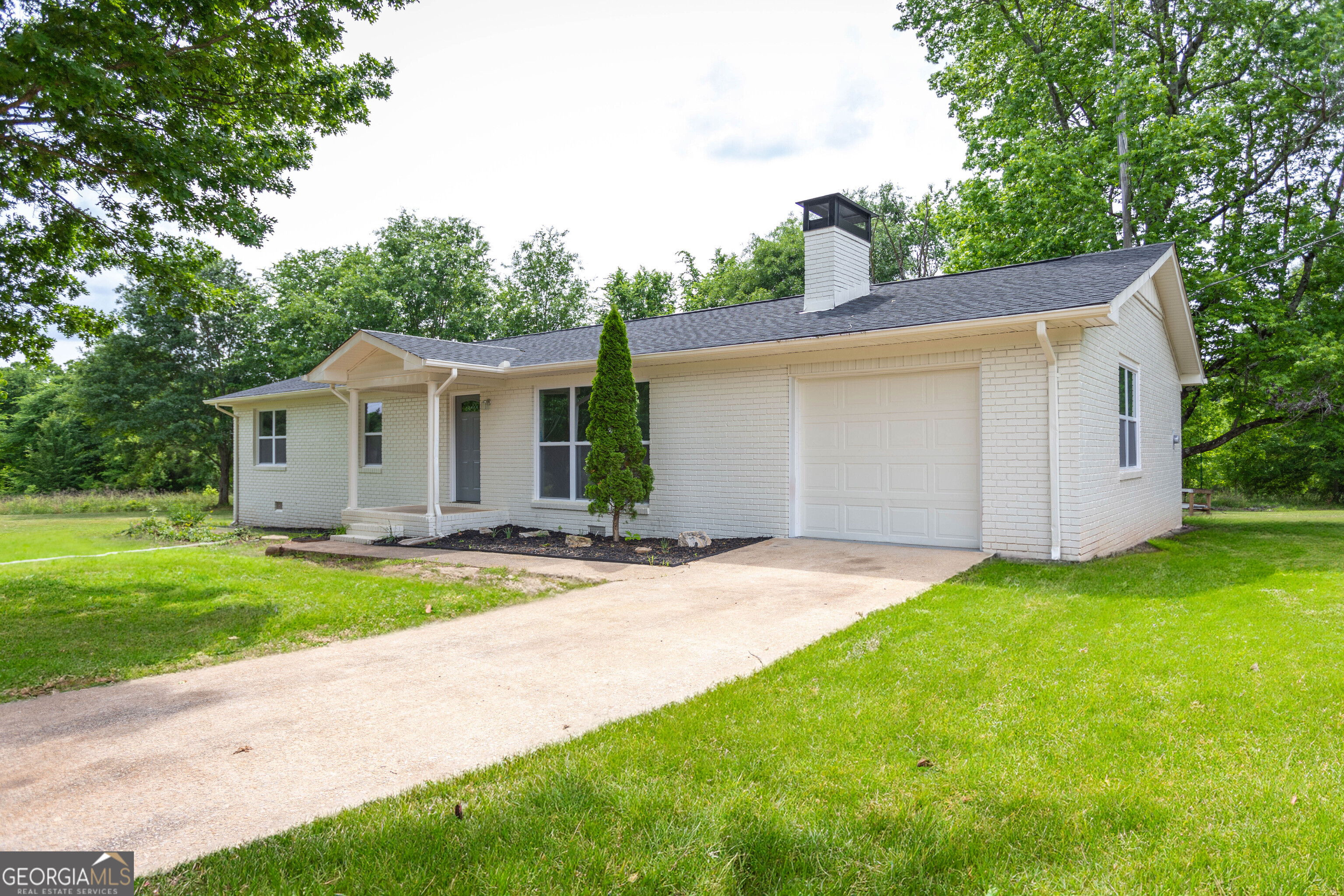 1073 WE King RD