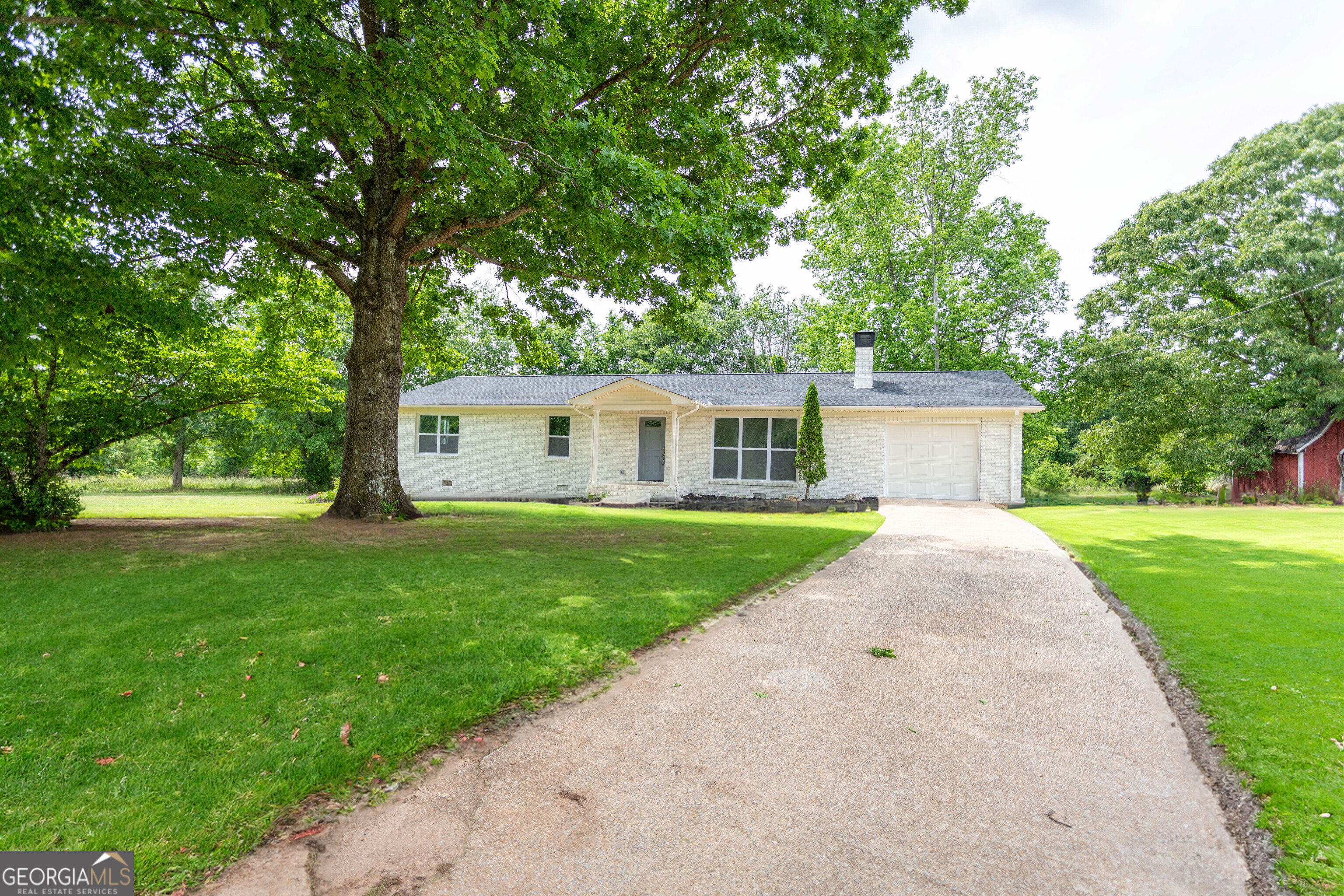 1073 WE King RD