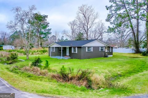 A home in Waycross