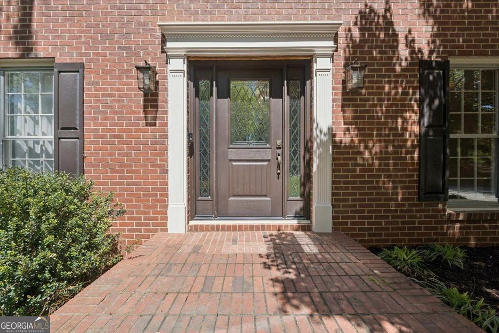 Photo of 1825 Bridle Ridge Trace, Roswell, GA 30075 (MLS # 10731482)