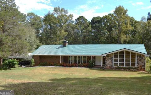 Photo of 2816 Klondike Road SW, Conyers, GA 30094 (MLS # 10671558)