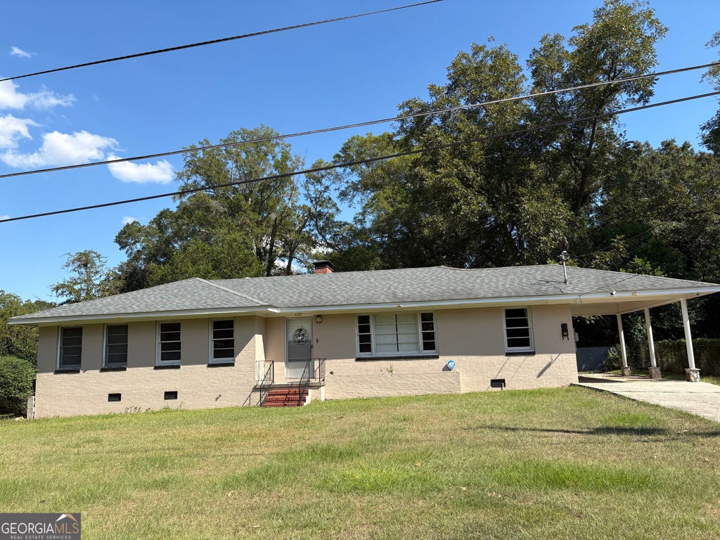 Photo of 629 Cooper Avenue, Eastman, GA 31023 (MLS # 10856117)