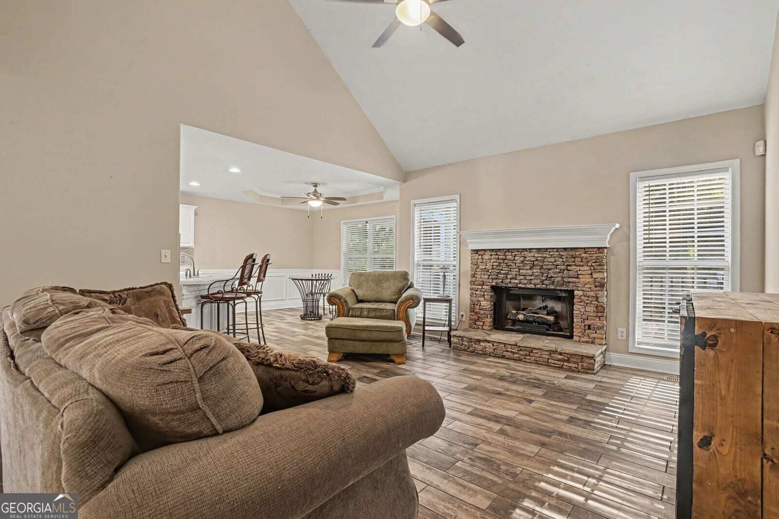 928 Mulberry Fields Cove Northeast