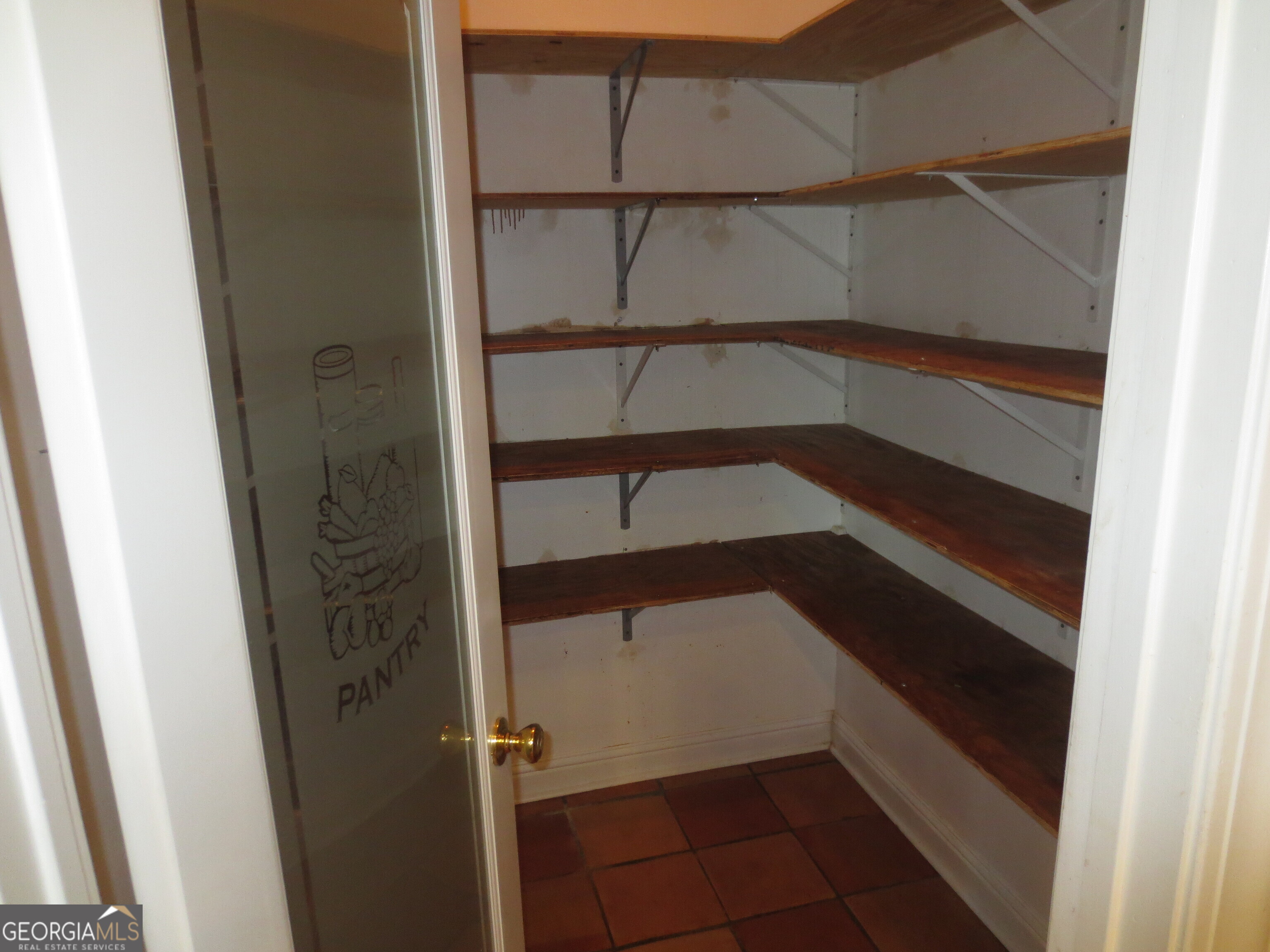 184 Giles RD