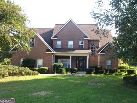 184 Giles RD Warner Robins GA 31093