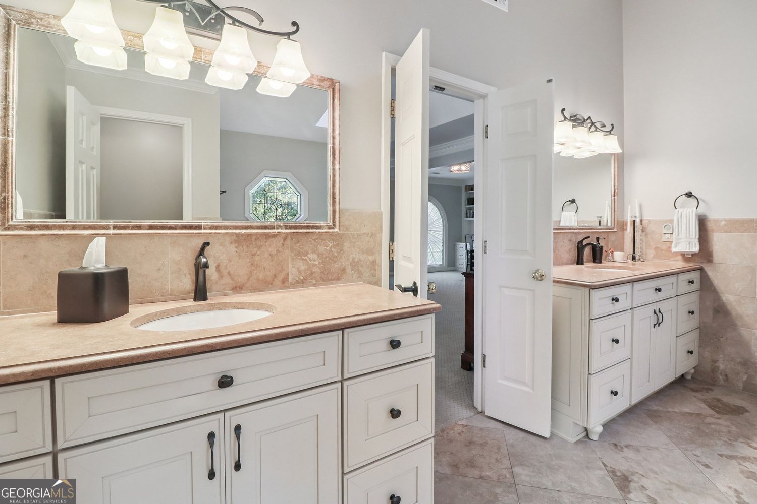 RIVER GLEN - Residential