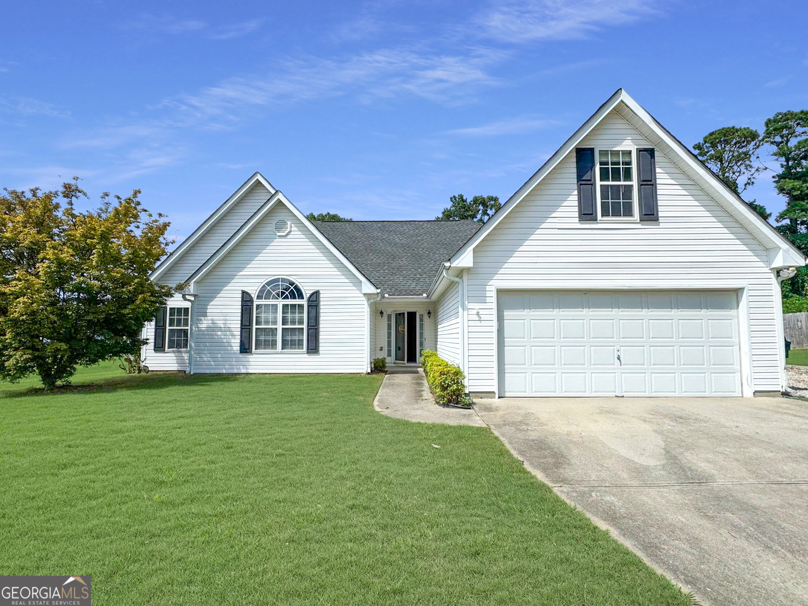 Sought-after 4 bed/2 bath RANCH with BONUS ROOM! This move-in-ready home offers one-level living on a spacious over 1/2-acre lot featuring a level driveway, expansive front yard, and a HUGE fenced backyard-perfect for outdoor enjoyment and entertaining! HARDWOOD FLOORS flow through the living areas, leading to a bright great room with sightlines to the kitchen, dining area, and breakfast nook-ideal for gatherings. Need extra space? The BONUS ROOM above the garage is perfect for a home office, media room, or play area! The large master suite includes private access to the back patio, while the young roof and included stainless steel refrigerator add to the home's great value. BIG SAVINGS WITH SOLAR! The current owner has installed solar panels that stay with the home-at NO COST to you! Enjoy 40% savings on energy bills while reducing your carbon footprint. Community amenities include a pool, tennis courts, and playground-making this the perfect place to call home! Don't miss out-schedule your showing today!