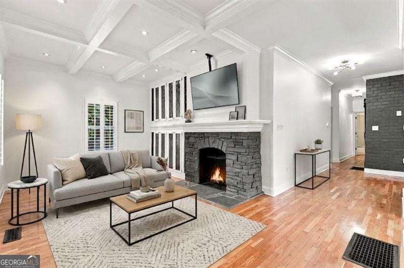 574 Wabash AVE NE