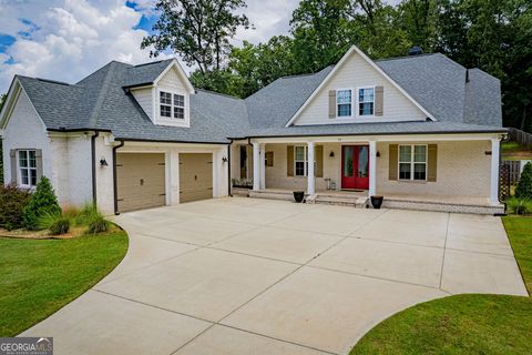 A home in Newnan