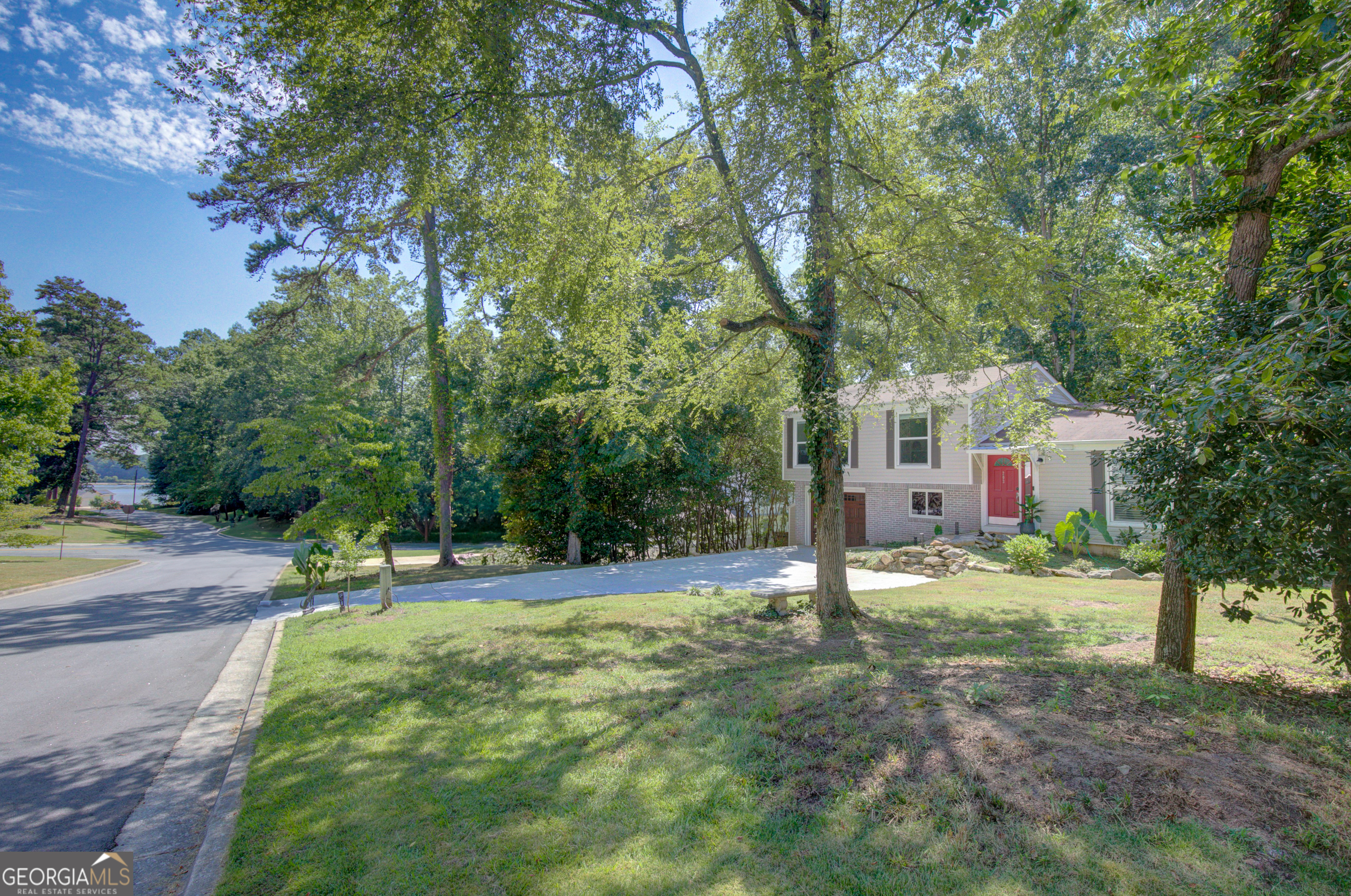 203 Loblolly CT