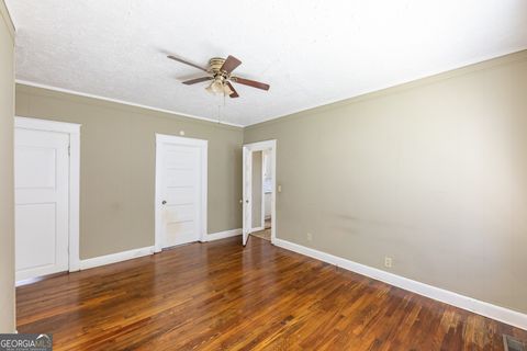 A home in Thomaston