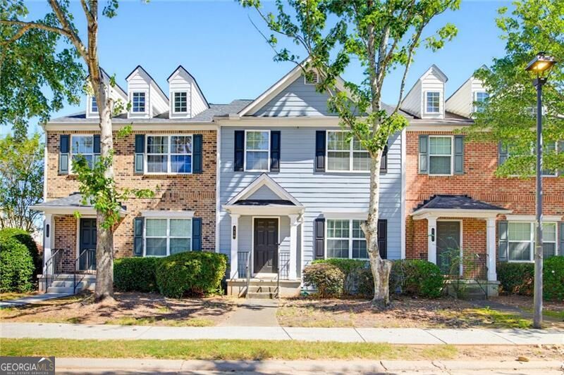 720 Breeze LN
