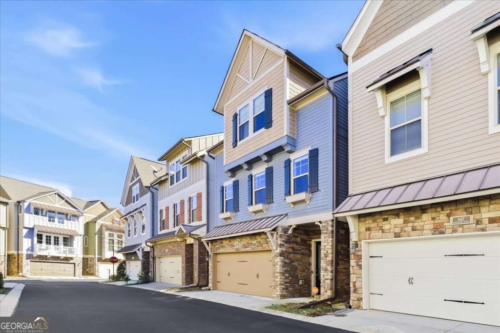 Photo of 446 Cranleigh Ridge SE, Smyrna, GA 30080 (MLS # 10681809)