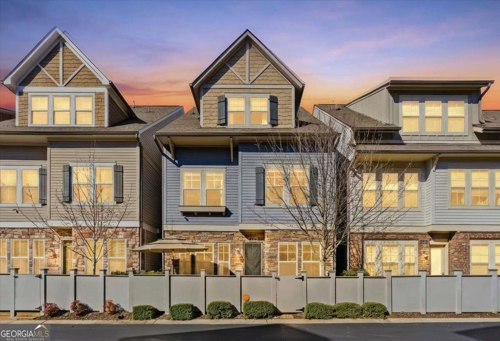 Photo of 446 Cranleigh Ridge SE, Smyrna, GA 30080 (MLS # 10681809)