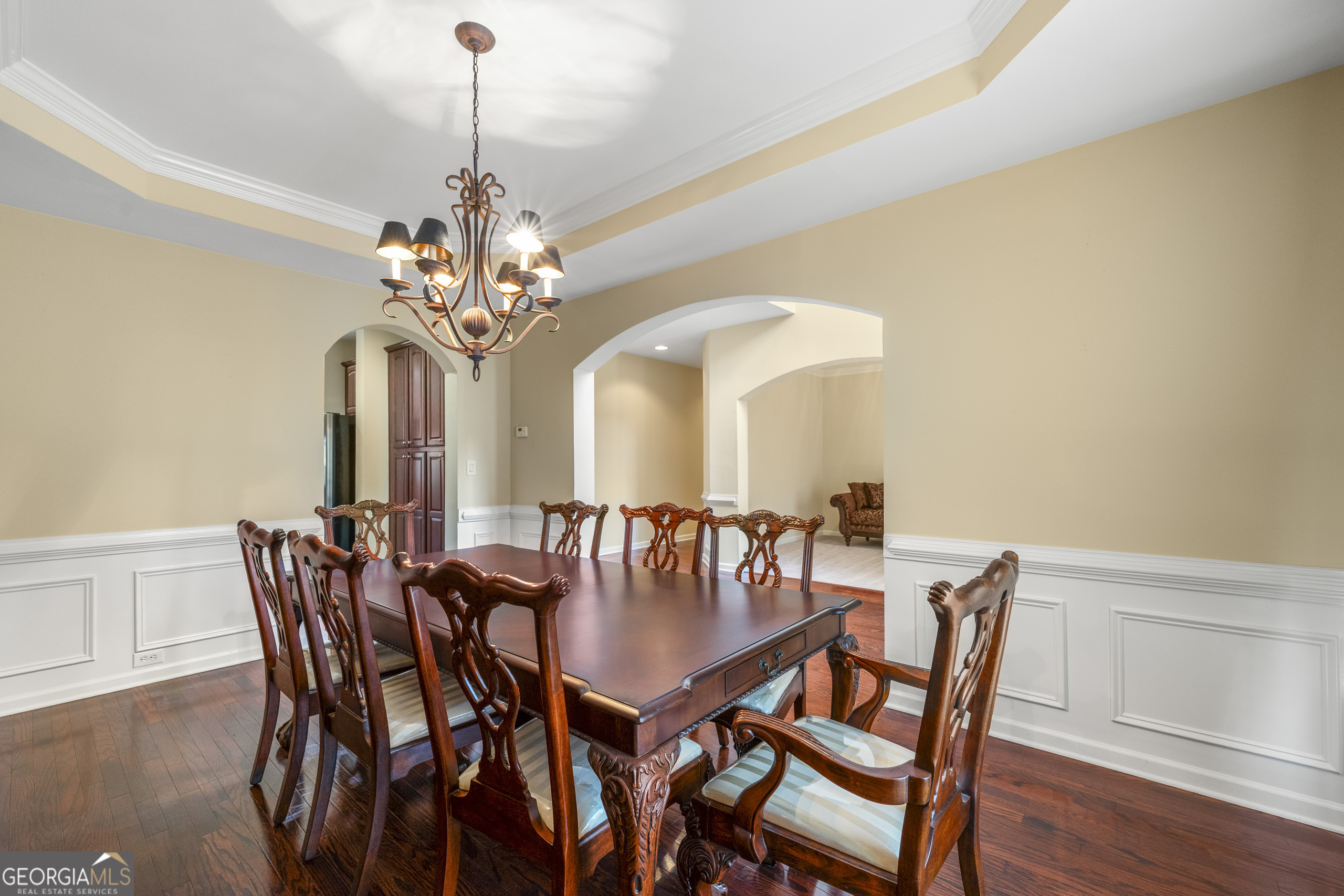 7621 Forest Glen WAY