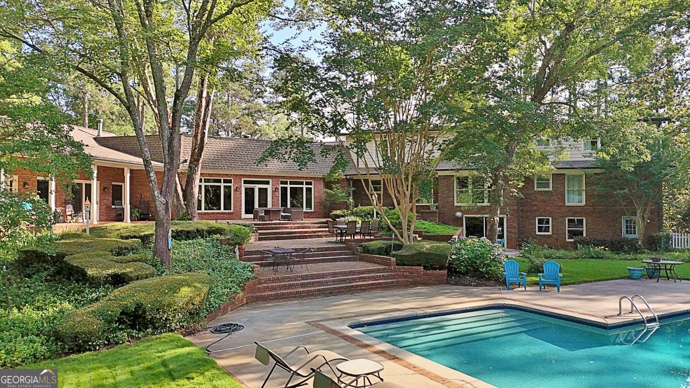 115 Shoal Creek DR
