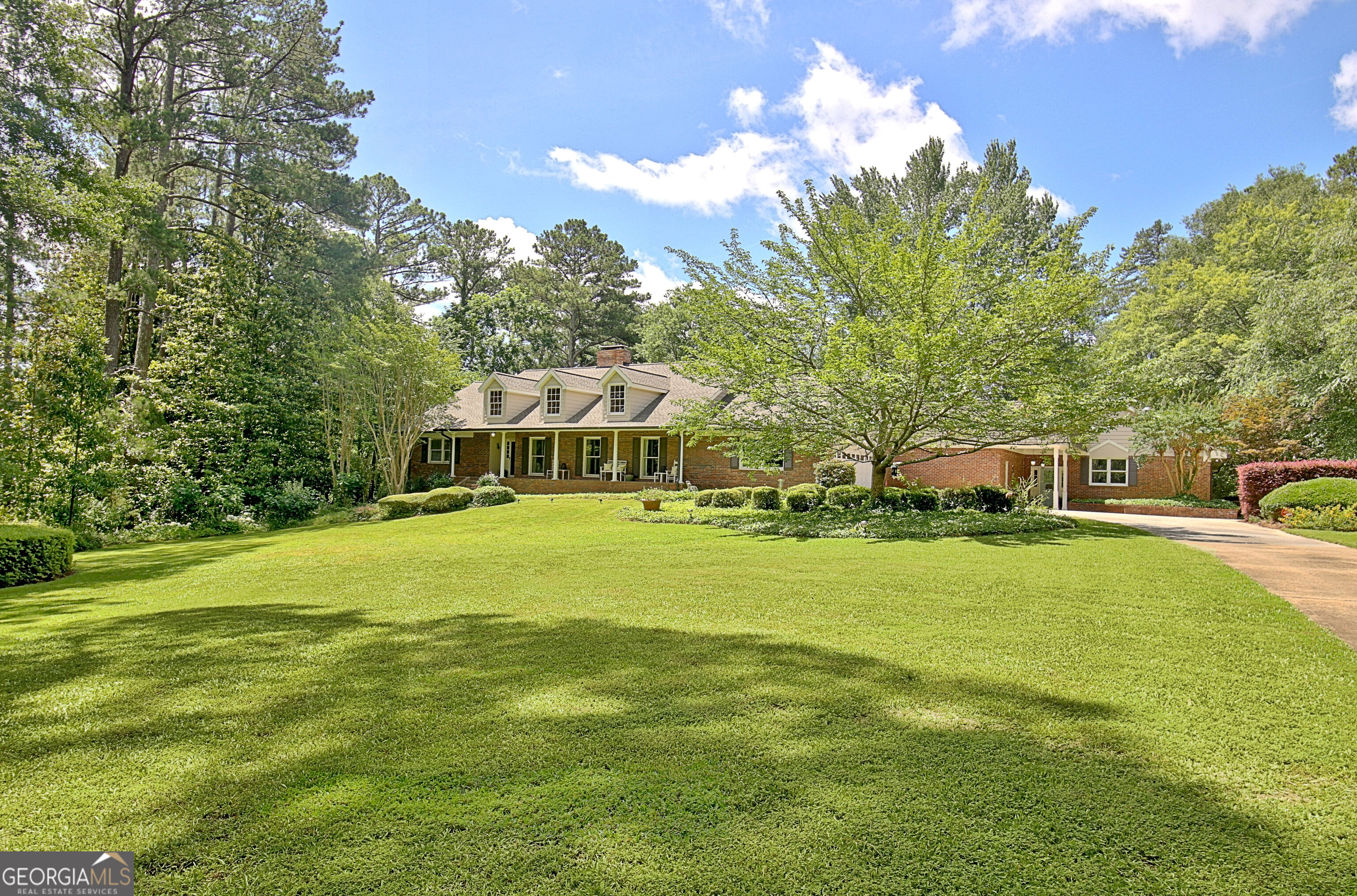 115 Shoal Creek DR