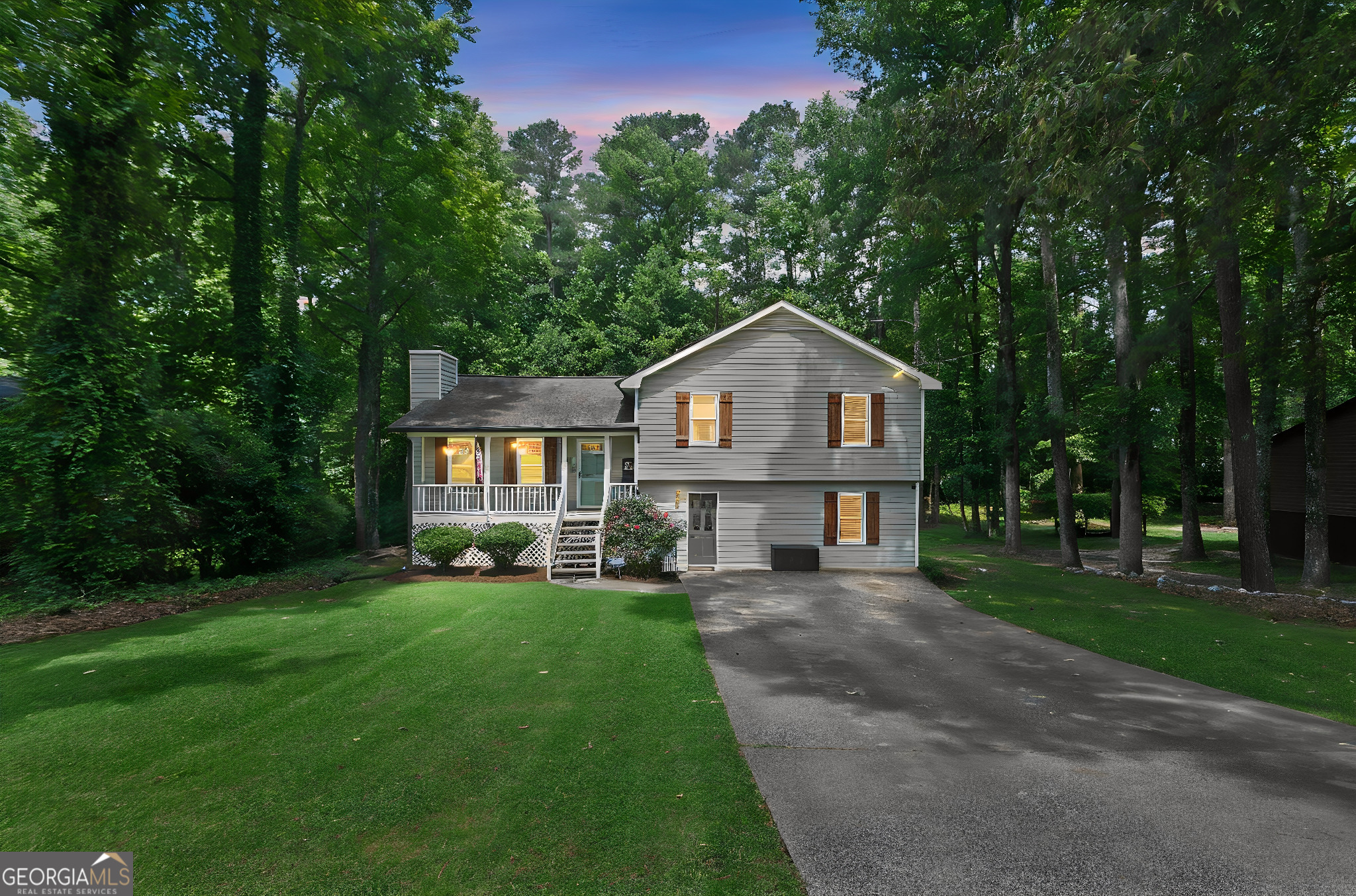 5627 Pinedale CIR