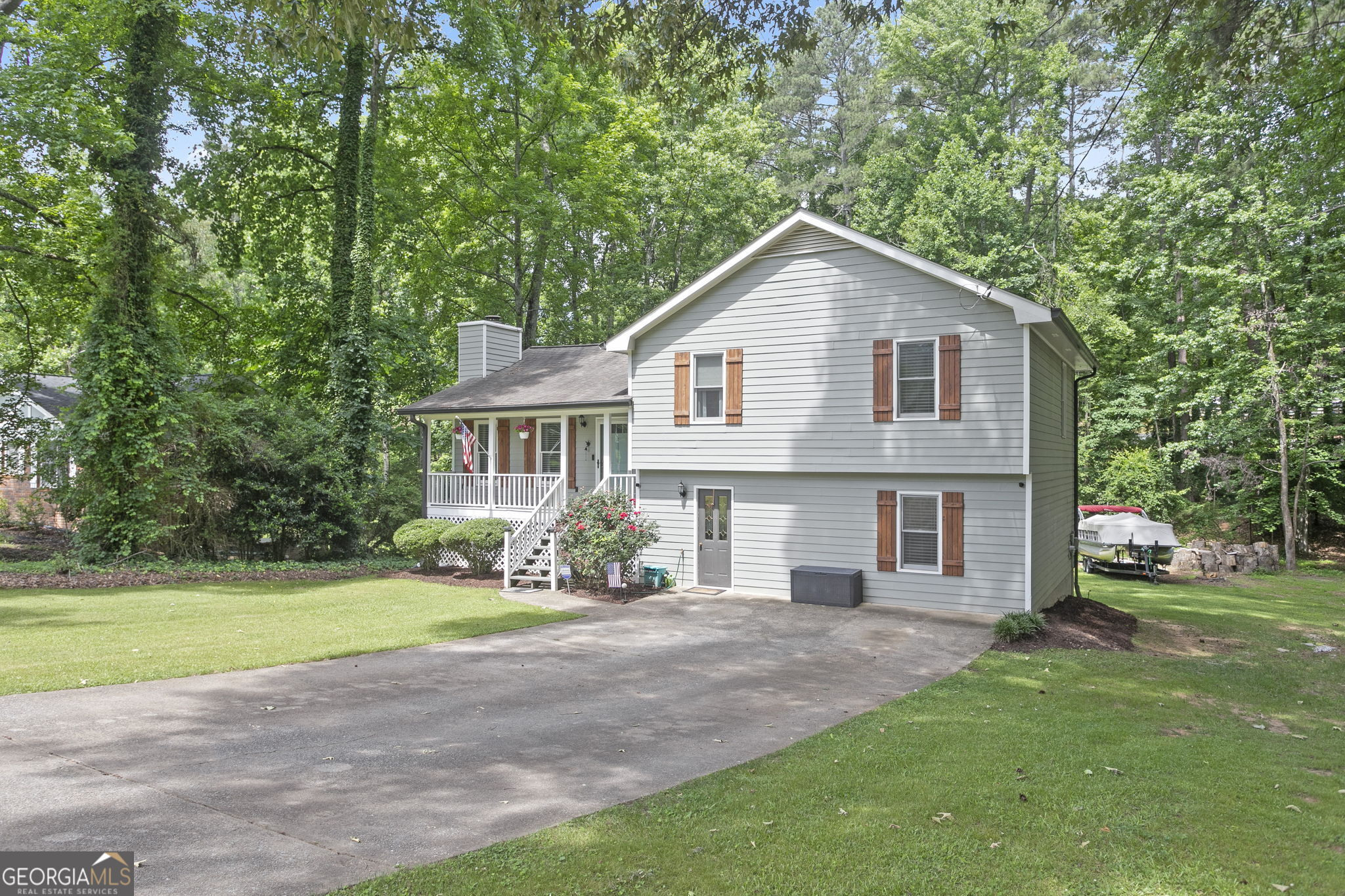 5627 Pinedale CIR