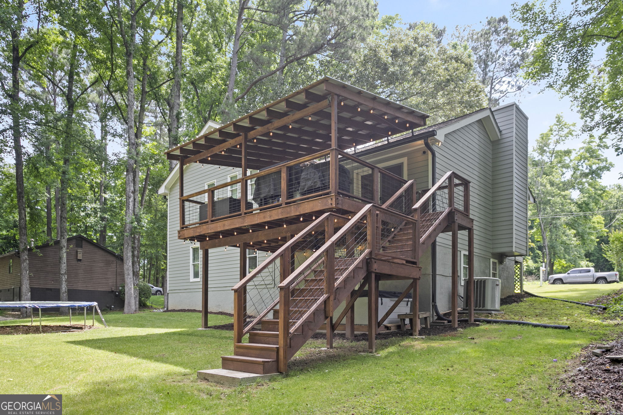 5627 Pinedale CIR