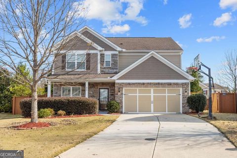 Photo of 865 Great Glen Place, Suwanee, GA 30024 (MLS # 10658834)
