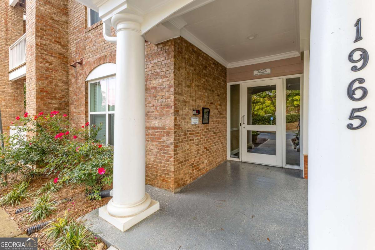 Westside Commons - Residential