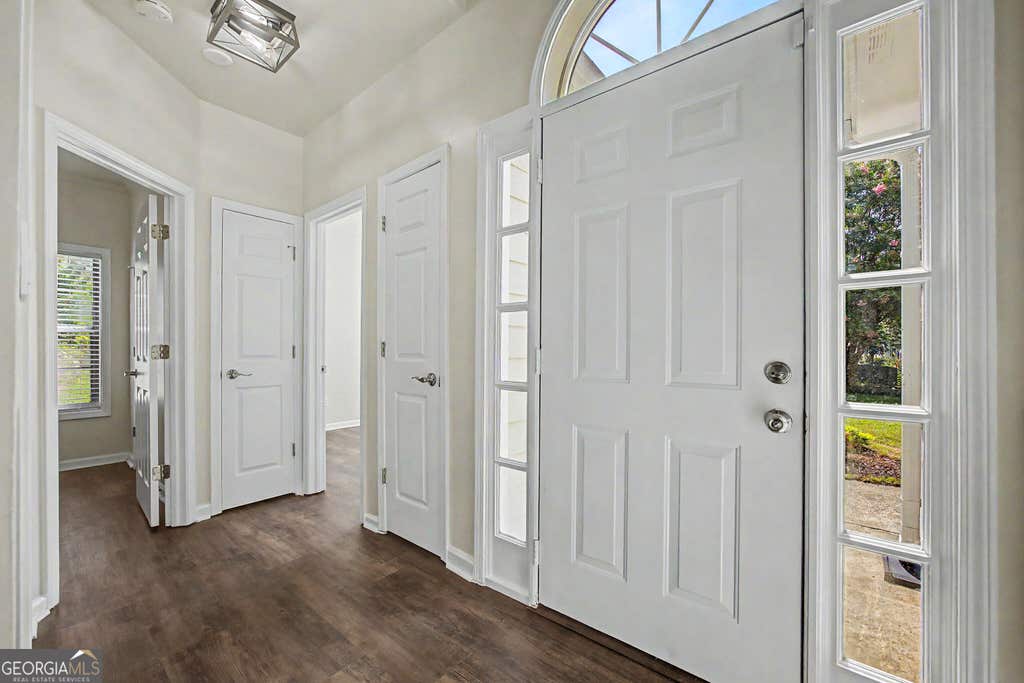 Photo of 230 Blue Heron Lane, Alpharetta, GA 30009 (MLS # 10826569)