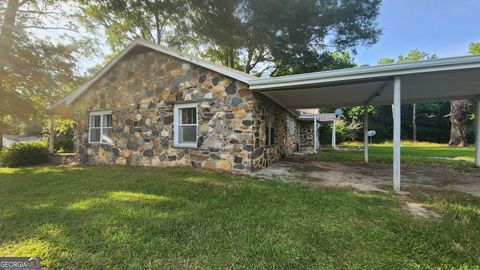 Single Family Residence in Villa Rica GA 1285 Dallas Highway 11.jpg