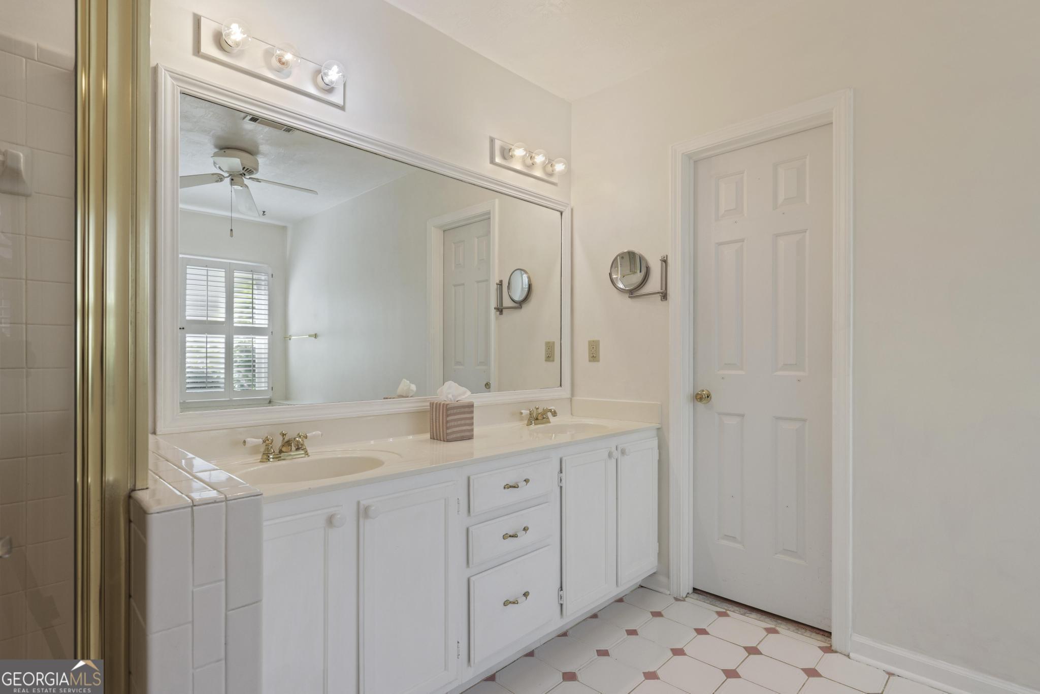 Lee's Crossing - Residential