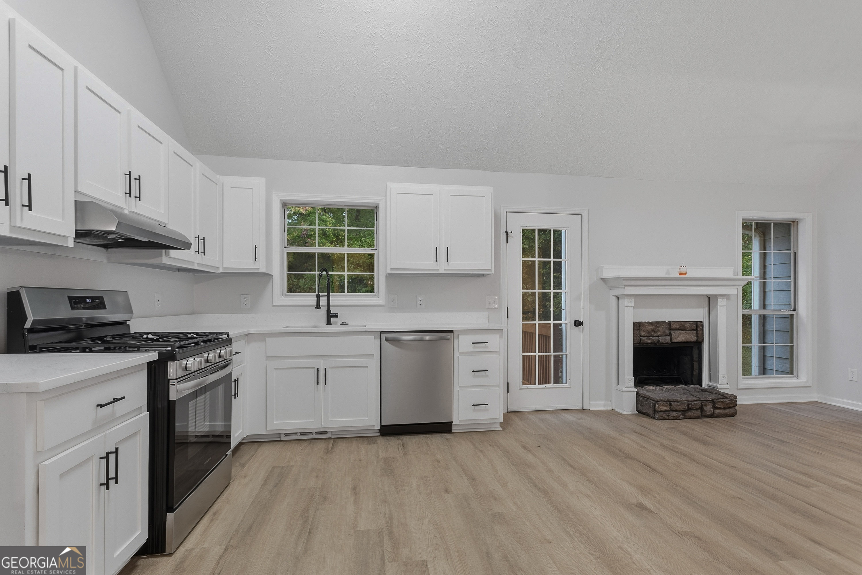 5650 Princeton Oaks DR