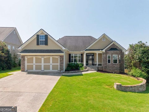 Photo of 102 Colonial Circle NW, Cartersville, GA 30120 (MLS # 10839020)