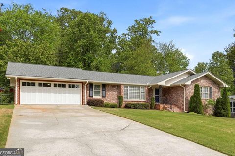 Photo of 5174 N Peachtree Road, Atlanta, GA 30338 (MLS # 10734767)