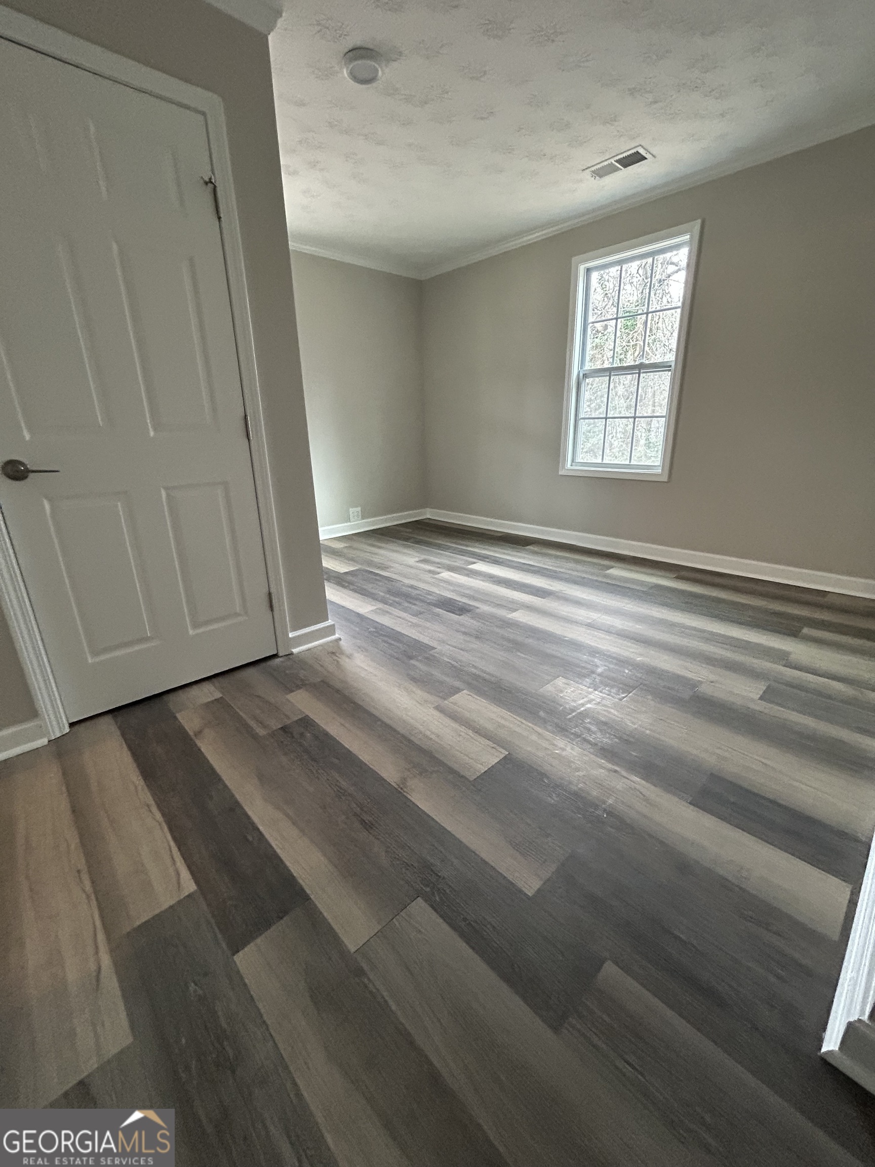 600 Park AVE - Photo 4