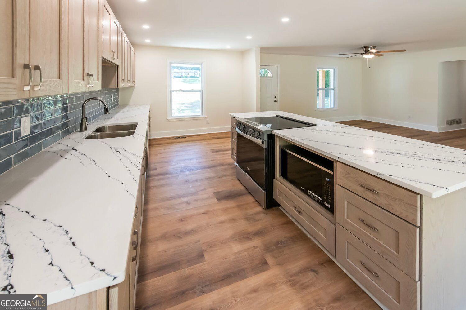 30 Wood Valley CIR