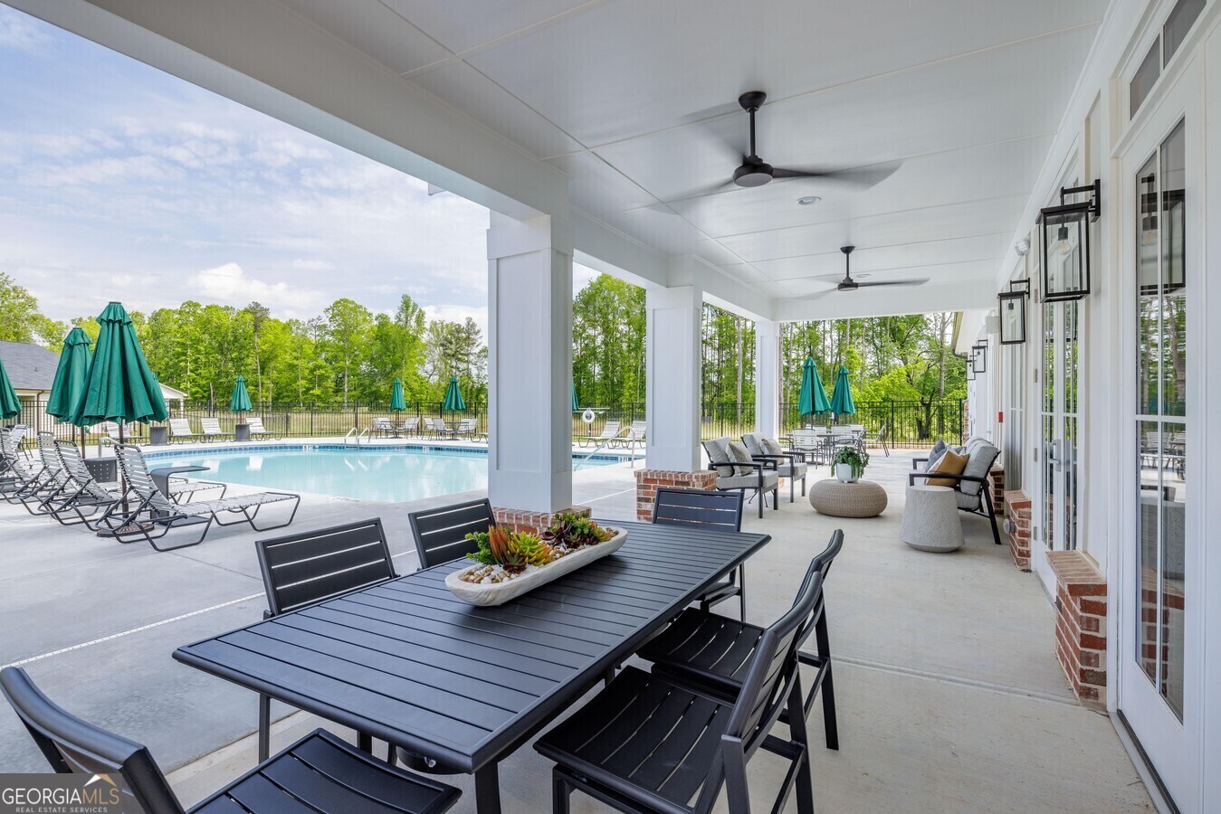 Ringgold, Georgia 30736, United States, 2 Bedrooms Bedrooms, ,2 BathroomsBathrooms,Residential,Active,4689