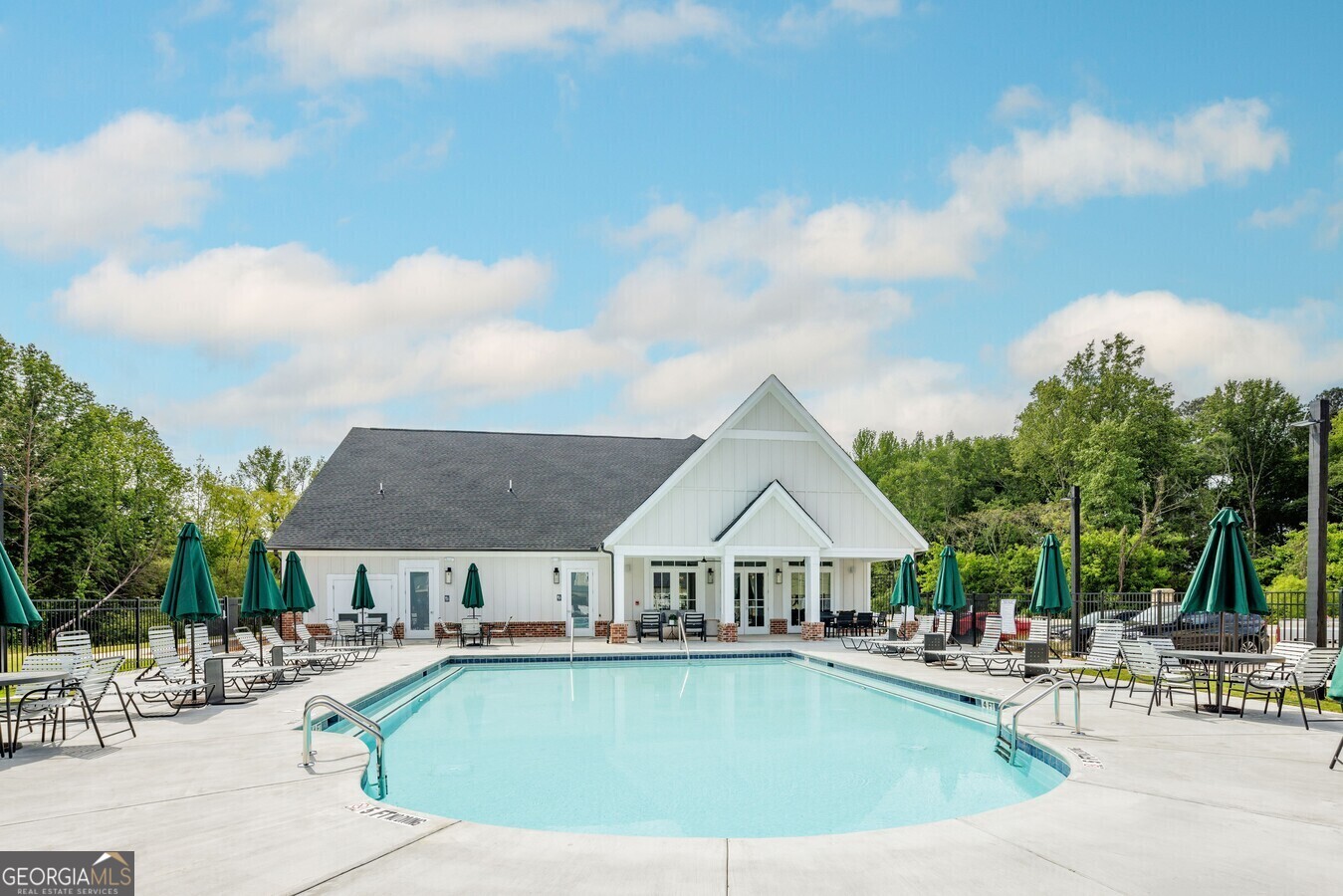 Ringgold, Georgia 30736, United States, 2 Bedrooms Bedrooms, ,2 BathroomsBathrooms,Residential,Active,4689