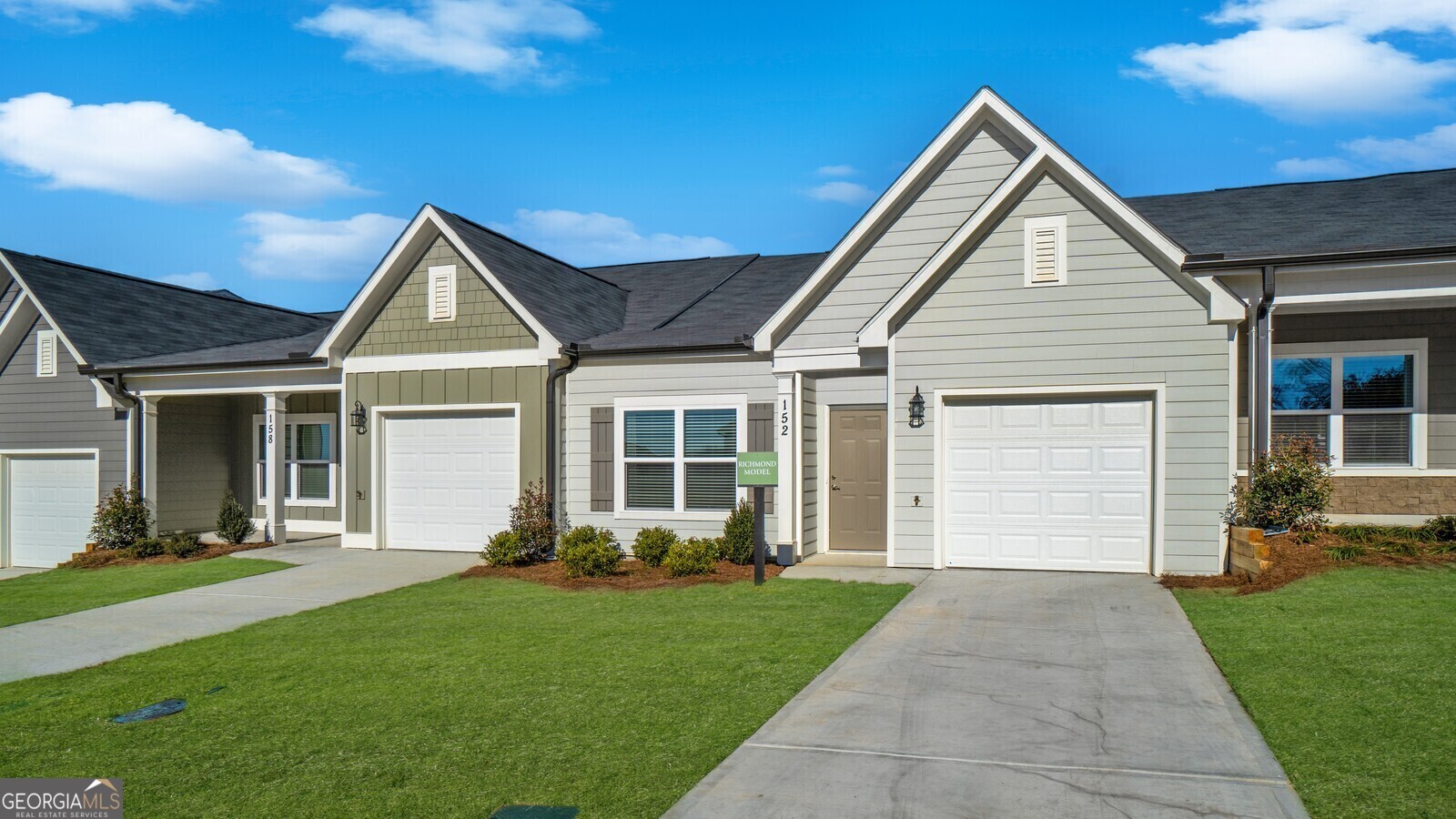 Ringgold, Georgia 30736, United States, 2 Bedrooms Bedrooms, ,2 BathroomsBathrooms,Residential,Active,4689