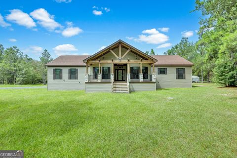 A home in Folkston