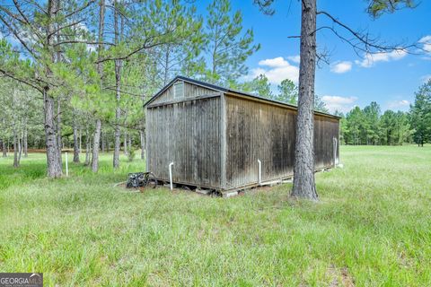 A home in Folkston