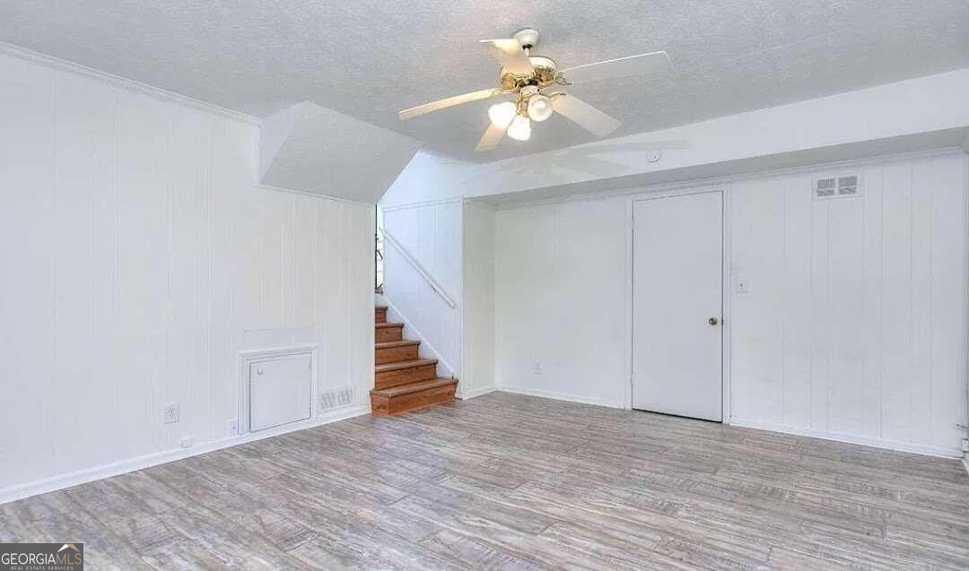 HAMBRICK DOWNS - Residential