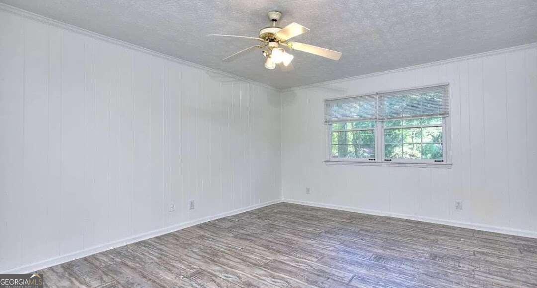 HAMBRICK DOWNS - Residential