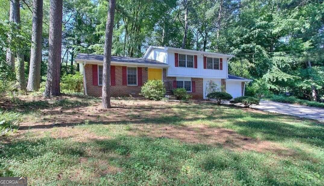 HAMBRICK DOWNS - Residential