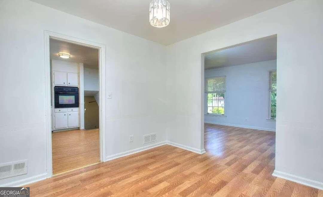 HAMBRICK DOWNS - Residential
